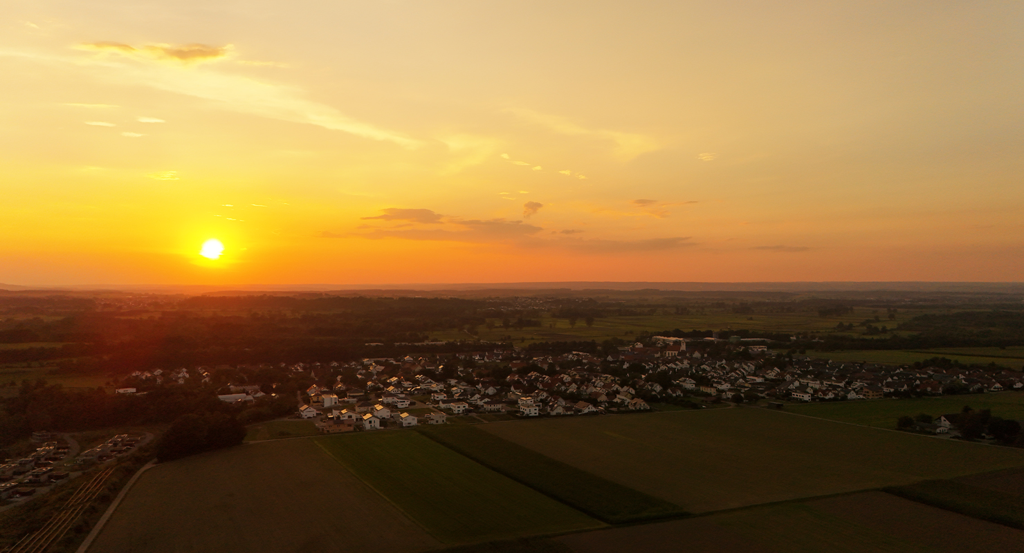 Sonnenuntergang über Baltringen